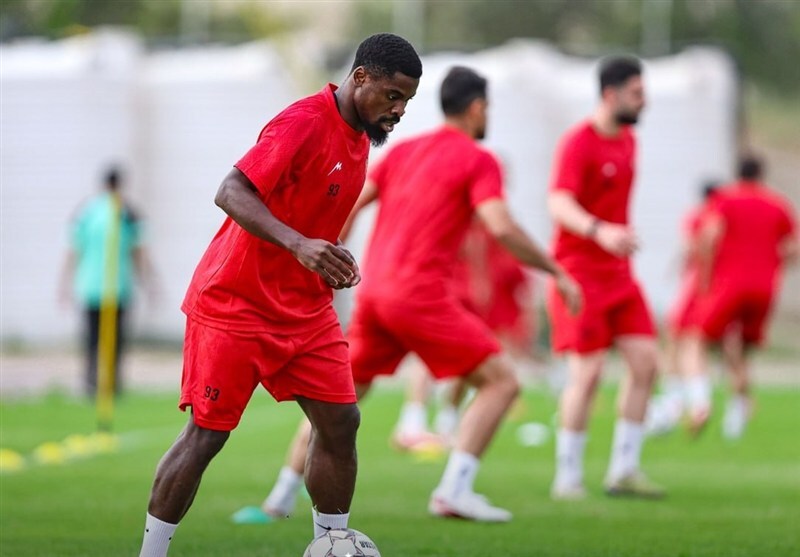 تراکتور میزبان پرسپولیس بدون کاپیتان و مدافعان اصلی