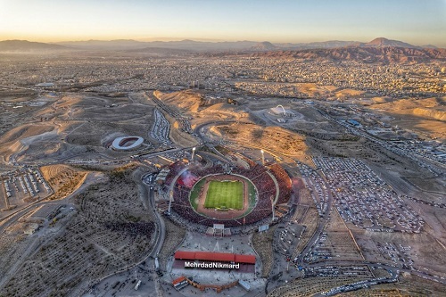 ۵۰ هزار تماشاگر در تبریز برای بازی تراکتور و پرسپولیس