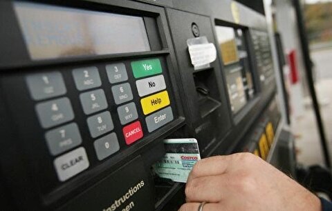 کارت سوخت با انتقال سهمیه بنزین به کارت بانکی حذف نمی‌شود