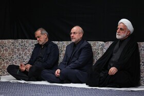 عکس/ سران قوا در سومین شب مراسم عزاداری شهادت حضرت فاطمه (س)