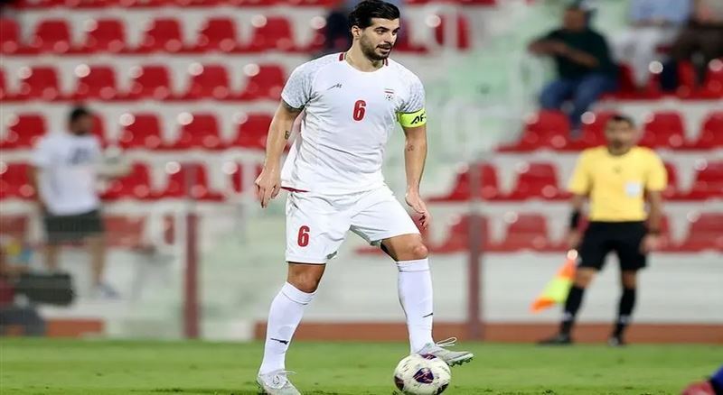 آخرین وضعیت هافبک ایرانی شباب الاهلی/ بازگشت عزت‌اللهی در بهمن ماه