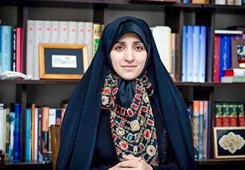 زهرا بهروزآذر: لایحه منع خشونت علیه زنان تصویب می‌شود/ صدور گواهینامه موتورسواری زنان نیازمند همکاری نیروی انتظامی است