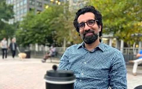 استاد ایرانی دانشگاه اوکلاهاما آزاد شد؟ / وحید عابدینی کیست؟ + عکس