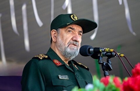 رضایی: دشمنان خیال می‌کردند ایران تنهاست و سرزمین‌ها را بین همسایگان تقسیم می‌کنند