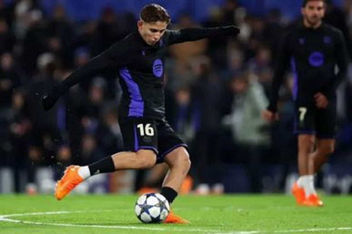 پس از شکست ۳-۰ برابر چلسی، مصدومیت فرمین بارسلونا را تهدید می‌کند