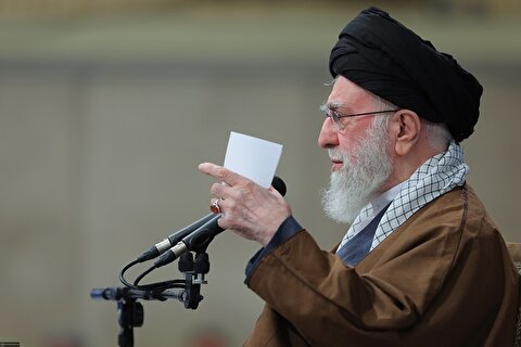 ۴ پرده از مواضع قاطع رهبر انقلاب برابر ترامپیست‌ها