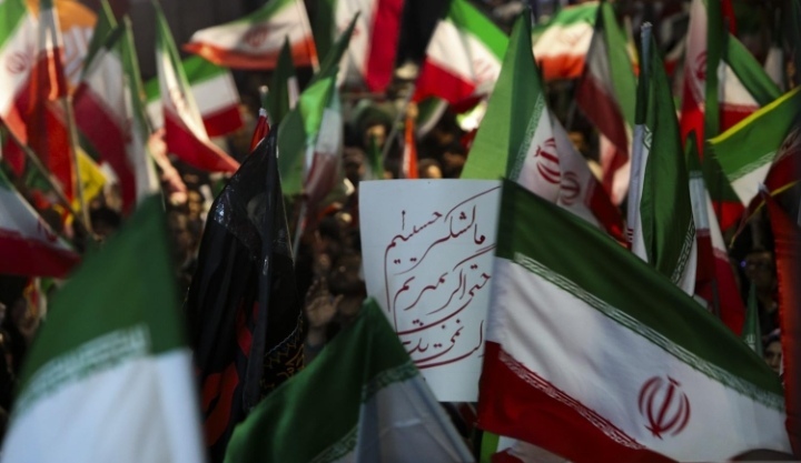 لزوم تنبیه آمريکا/ محاکمه خائنان، زمانی دیگر لزوم تنبیه آمريکا/ محاکمه خائنان، زمانی دیگر