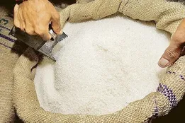 قیمت برنج ایرانی، قند و شکر اعلام شد؛ برنج قاچاق آمریکایی در تهران توزیع شده است؟