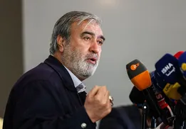 عزیزی: امنیت دشمنان را در هر کجای جهان سلب می‌کنیم
