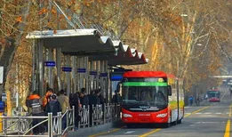 شهرداری تهران: ‏بلیت مترو و اتوبوس‌های BRT همچنان رایگان است/ نرخ‌های قانونی مصوب ١۴٠۵ فعلا اعمال نمی‌شود