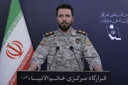 سخنگوی قرارگاه خاتم الانبیاء: هر کشوری از اموال بلوکه ایران خسارت دریافت کند، مجوز عبور از تنگه را نخواهد داشت