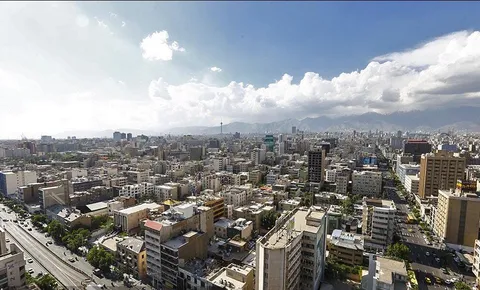 باد شدید و گردوخاک در کمین تهران؛ کاهش دما از ۱۰ شهریور