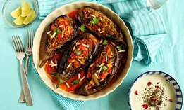 طرز تهیه بادمجان شکم پر مازندرانی