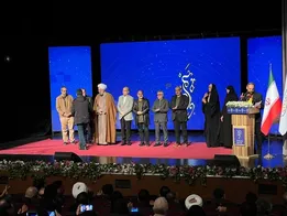 اهدای نشان «معروف» به داریوش ارجمند