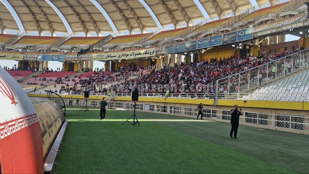 تغییر جایگاه تماشاگران استقلال و پرسپولیس در دربی ۱۰۷ اصفهان
