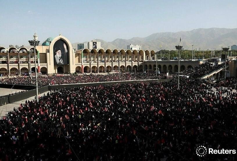 عکس | تصویر خبرگزاری رویترز از مراسم امروز در مصلای تهران