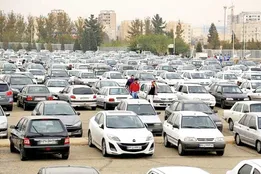 قیمت دلار بازار خودرو را تکان عجیبی داد/ خودرو دوباره ارزان می‌شود؟