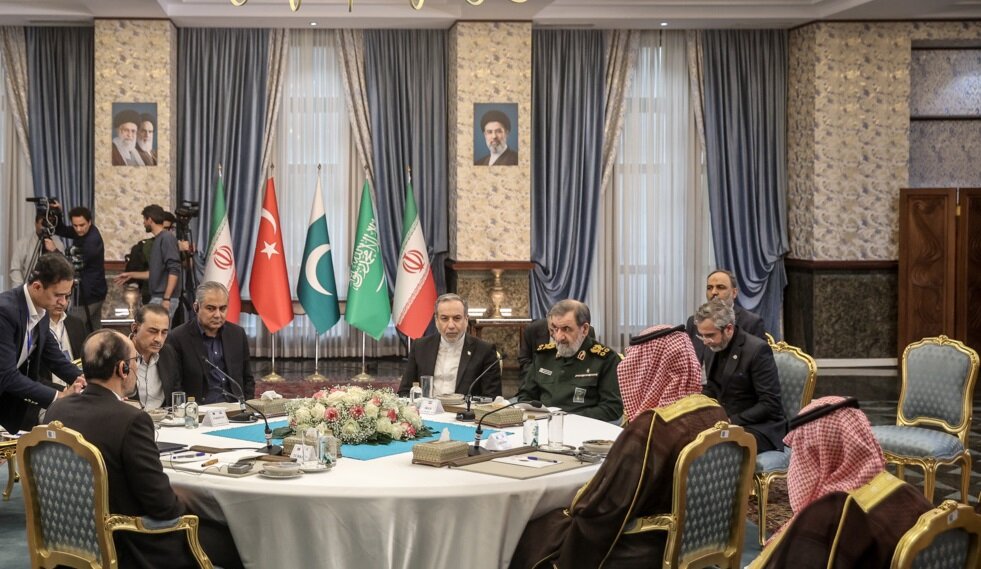 نشست تهران و پیدایش «نظم نوین ایرانی»