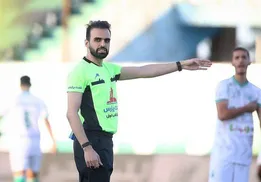 اسامی داوران دیدار‌های هفته دهم | یک داور برای استقلال و پرسپولیس سوت می‌زند