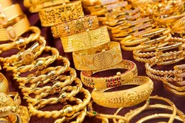 قیمت طلا باز هم ریخت/ این چهار عامل باعث ریزش قیمت طلا شدند