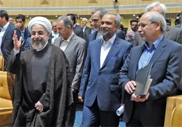 سوءمدیریت در تیم اقتصادی دولت چگونه می تواند مانع رشد تولید داخلی شود؟