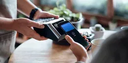 یک میلیون تومان حقوق کارمندان به کیف پول می‌رود؟ شرط مهم دولت اعلام شد
