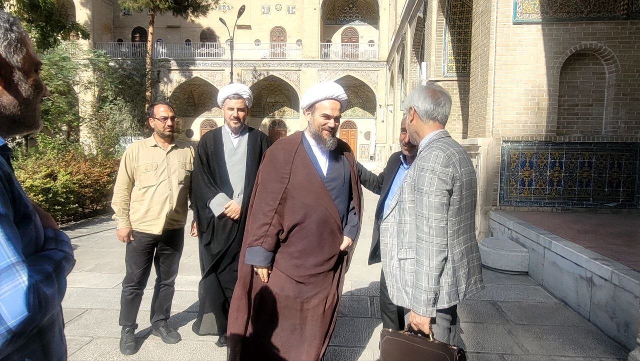 داماد رهبر شهید انقلاب در مراسم ترحیم شبیری زنجانی + تصاویر داماد رهبر شهید انقلاب در مراسم ترحیم شبیری زنجانی + تصاویر