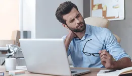 هشدار‌های اولیه آرتروز گردن را بشناسید