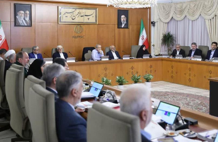 پیام رهبر انقلاب، نقشه‌راه دولت در پیچ تاریخی