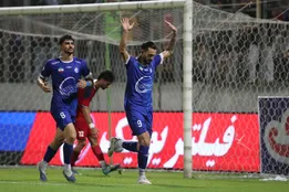اضافه‌وزن، دلیل نیمکت‌نشینی استقلال؛ محمدرضا آزادی در لیست مازاد سهراب است