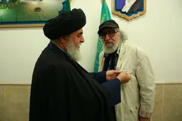 داریوش ارجمند خادم مسجد جمکران شد