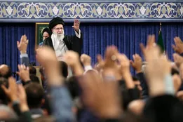 تصاویر مراسم بزرگداشت شهید رئیسی و شهدای خدمت با حضور رهبر معظم انقلاب