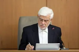 عارف: خبرنگاران قهرمانان واقعی نبرد روایت‌ها هستند