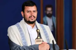 رهبر انصارالله یمن: آمریکا نفت عراق را غارت می‌کند