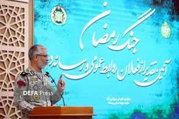دریادار سیاری: رسانه خط مقدم جنگ نرم است؛ شما سربازان این نبرد هستید