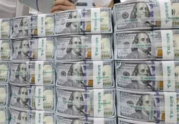 پیش بینی قیمت دلار چهارشنبه ۳۱ تیر ۱۴۰۵ / قیمت دلار اصلاح می‌شود؟