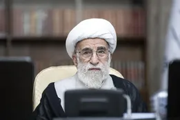 اولین واکنش آیت الله جنتی به تهدید نظامی آمریکا علیه ایران / مردم مقابل دشمنان ایستاده‌اند!