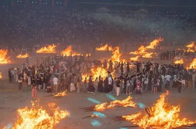 عکس/ جشنواره مشعل در لیانگشان چین