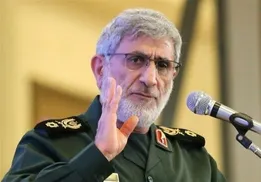 حضور سردار قاآنی در فرودگاه نجف + تصاویر