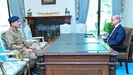 سفر مهم شهباز شریف و فرمانده ارتش پاکستان به عربستان؛ پیمان دفاعی روی میز گفت‌وگوها