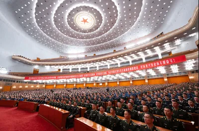 گرامیداشت نودمین سالگرد راهپیمایی طولانی ارتش سرخ چین در تالار بزرگ خلق/ عکس