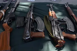 کشف مهمات جنگی و سلاح در قلب تهران/ یک نفر دستگیر شد