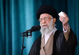 تصاویر | اقامه نماز جمعه به امامت رهبر معظم انقلاب اسلامی