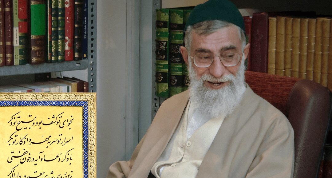 عکس/ رهبر شهید در کتابخانه شخصیشان/ انتشار برای نخستین بار به مناسبت چهلمین روز تدفین عکس/ رهبر شهید در کتابخانه شخصیشان/ انتشار برای نخستین بار به مناسبت چهلمین روز تدفین
