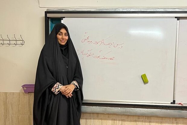 تقلیل ساعت تدریس معلمان از مهر ۱۴۰۵؛ چه کسانی مشمول کاهش ساعت کاری فرهنگیان میشوند؟ تقلیل ساعت تدریس معلمان از مهر ۱۴۰۵؛ چه کسانی مشمول کاهش ساعت کاری فرهنگیان میشوند؟