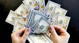 سقوط ارزش دلار در مقابل ارزهای اصلی