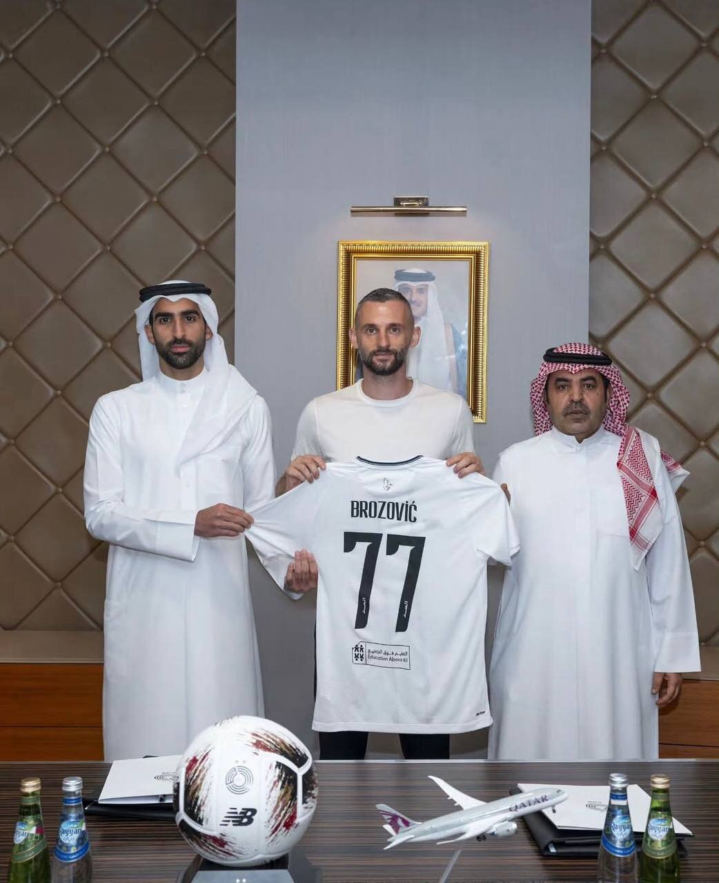 خرید جنجالی السد قطر در آستانه دیدار با استقلال + عکس خرید جنجالی السد قطر در آستانه دیدار با استقلال + عکس