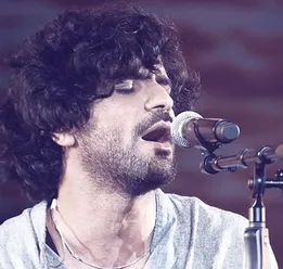 دانلود هزار و یک شب عرفان طهماسبی / عرفان طهماسبی با «هزار و یک شب» مهمان قلب‌ها شد + متن آهنگ