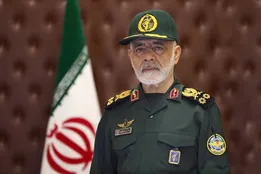 رئیس ستاد کل نیرو‌های مسلح: تعرض به نفتکش‌های ایران را با هدف‌گیری پایگاه‌های آمریکا پاسخ می‌دهیم