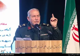 مشاور فرمانده کل قوا: دشمن به اهدافش نرسید، اما جنگ ادامه دارد